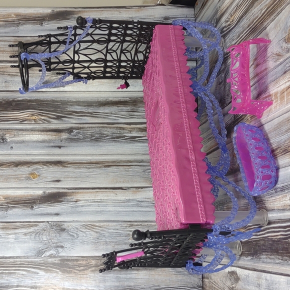 Mattel Toys Monster High Doll Spectra Floating Bed Poshmark
